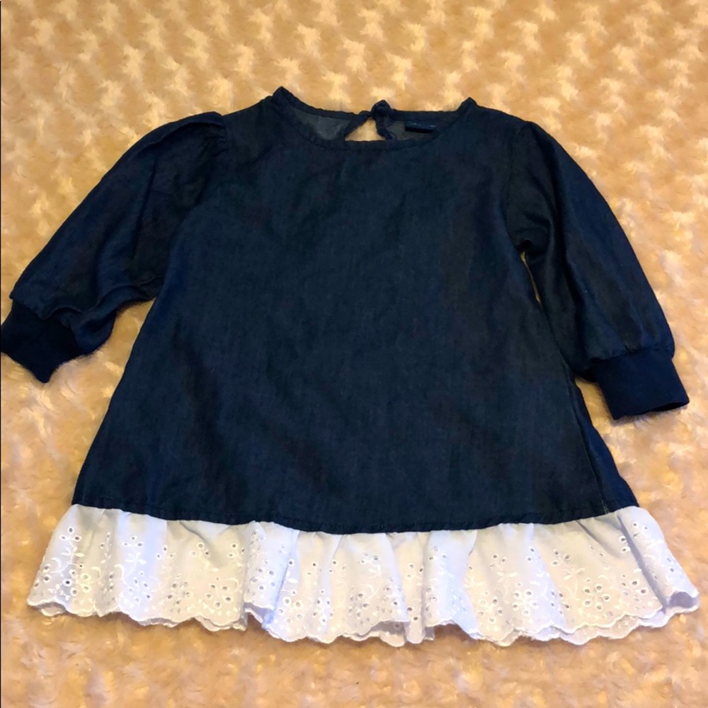 Chambray and lace toddler dress- NWOT